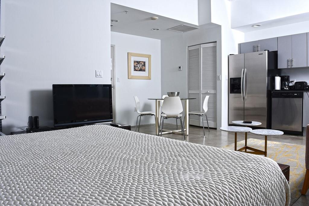 Real Living Hotel Residence Miami Bagian luar foto